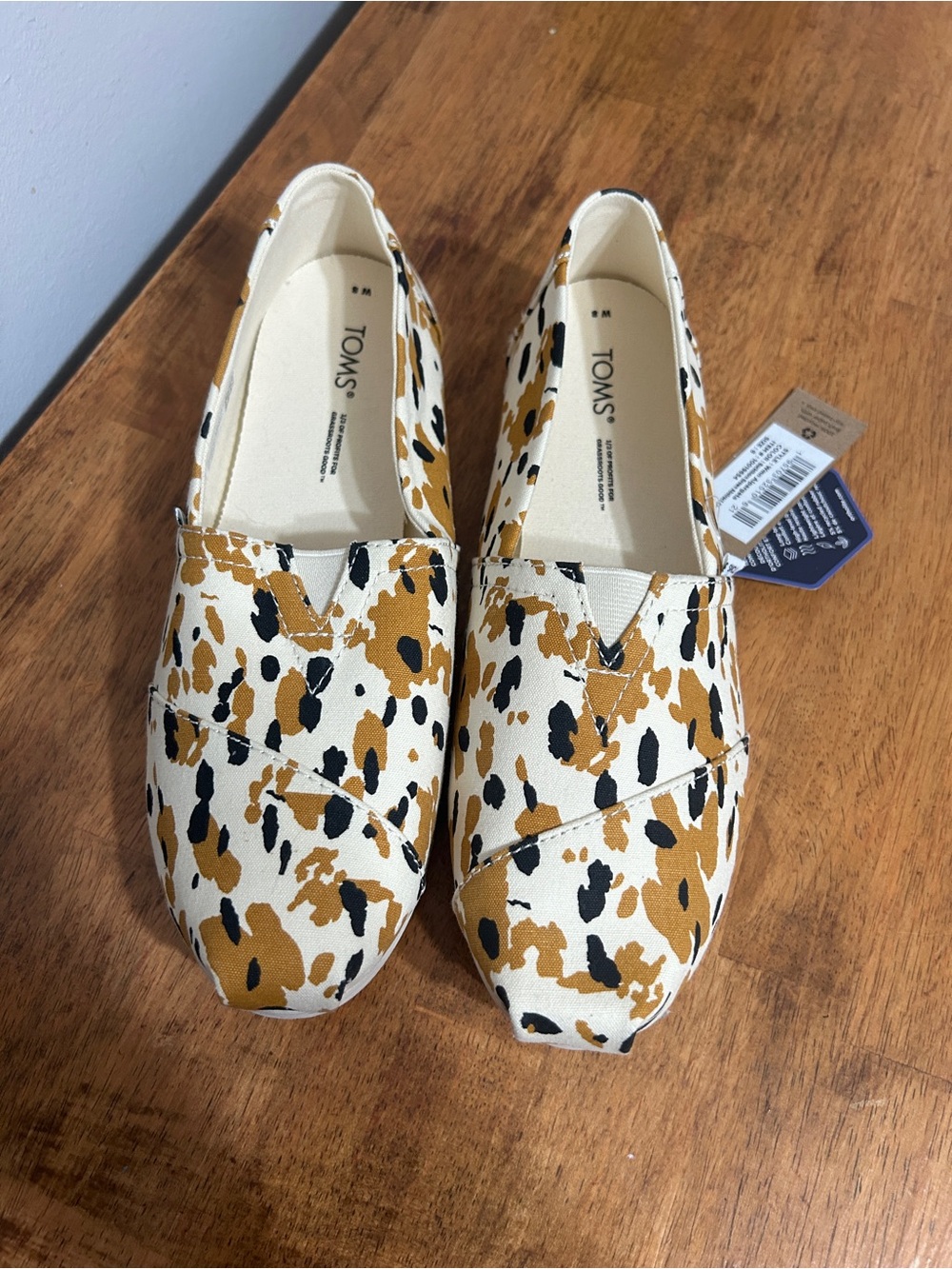 Women's Toms